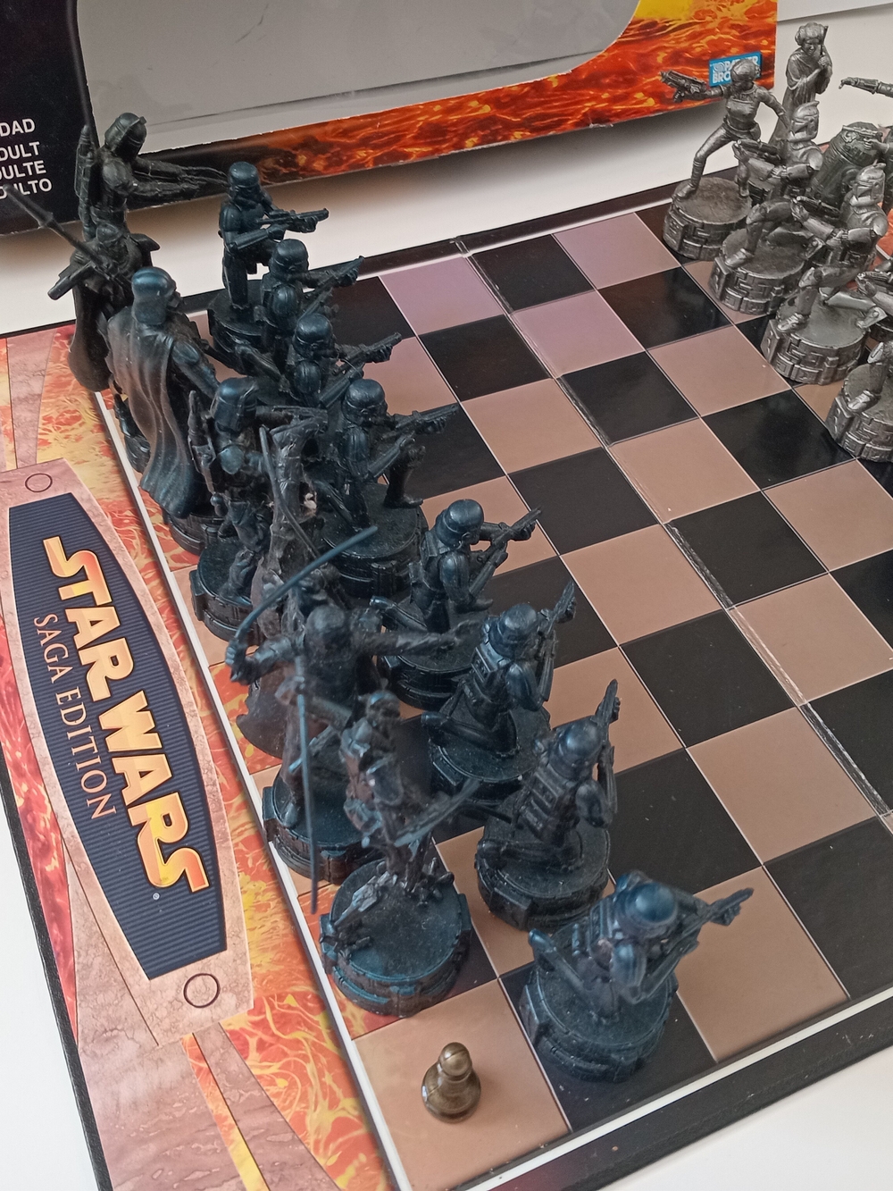 Star Wars Saga Edition Chess Set Parker Brothers 2005 Incomplete w/ Box